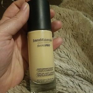 Bare Minerals Bare Pro